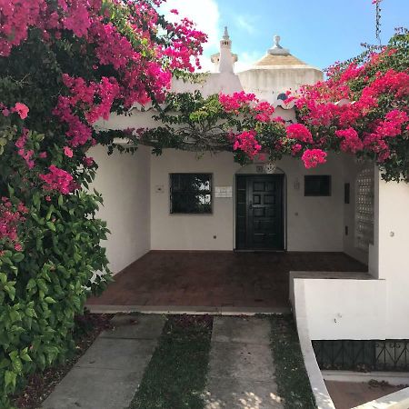 E&M Beach House Aldeamento Do Levante II Lagoa  Bagian luar foto
